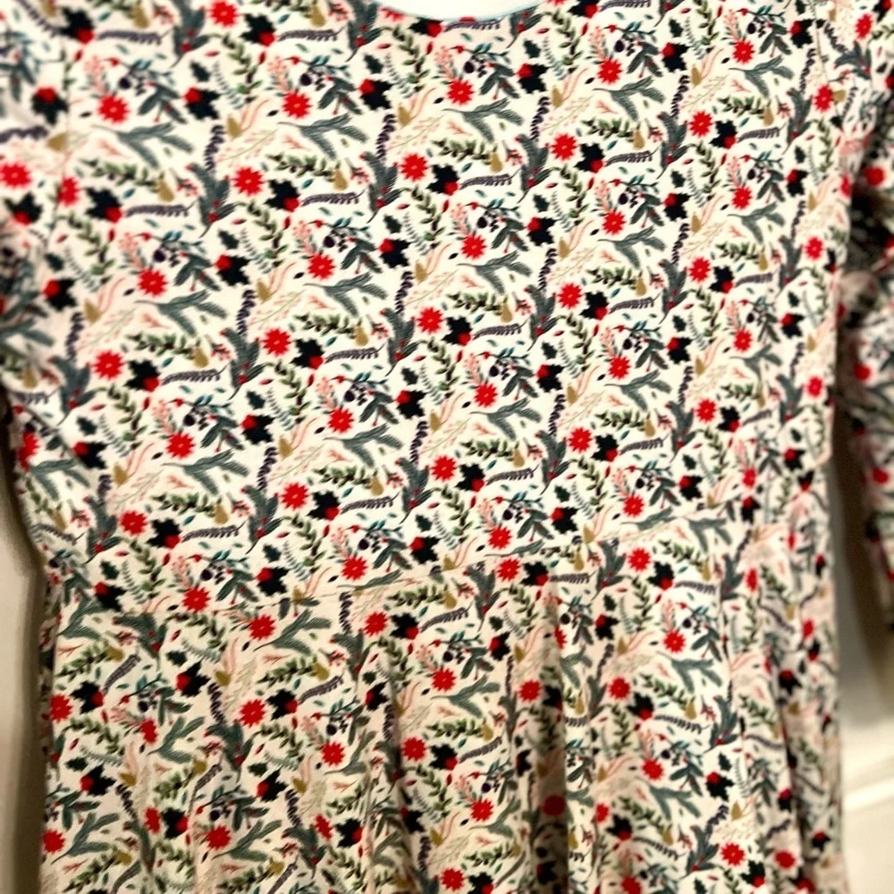 Evie's Closet Reversible Holiday Christmas Valentines Dress - Size 7
